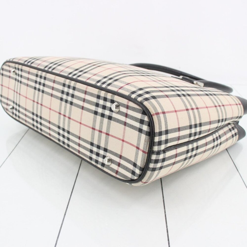 ＢＵＲＢＥＲＲＹ - Picture 4 of 7